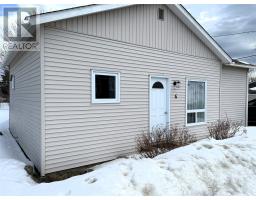 4 Hillview Avenue thumbnail 33