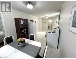 4 Hillview Avenue thumbnail 8