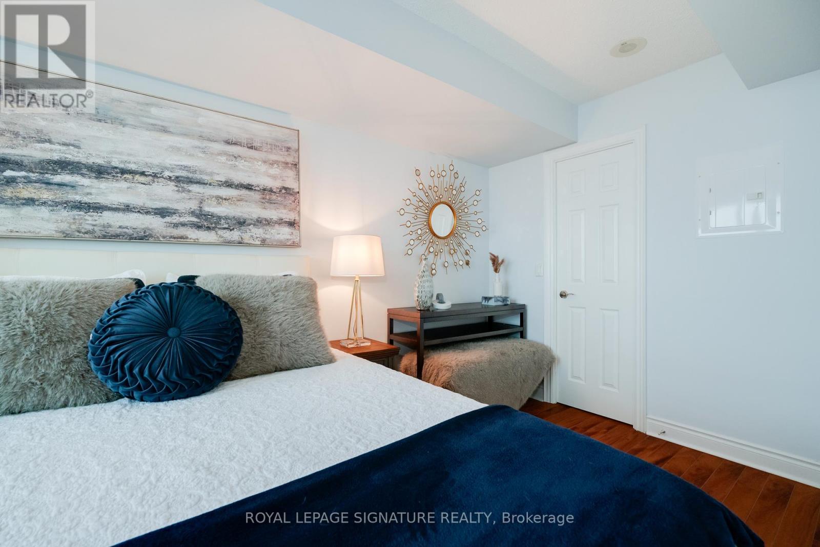 #2408 15 GREENVIEW AVENUE - 10