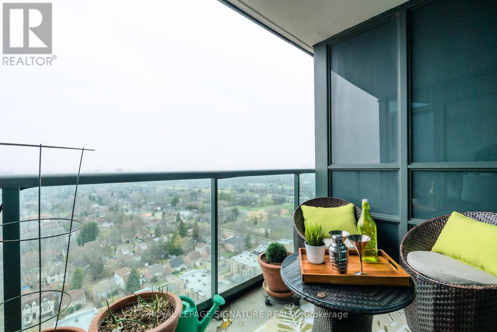 #2408 15 GREENVIEW AVENUE - 16