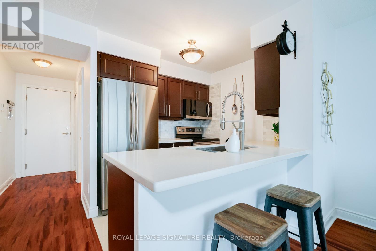 #2408 15 GREENVIEW AVENUE - 6