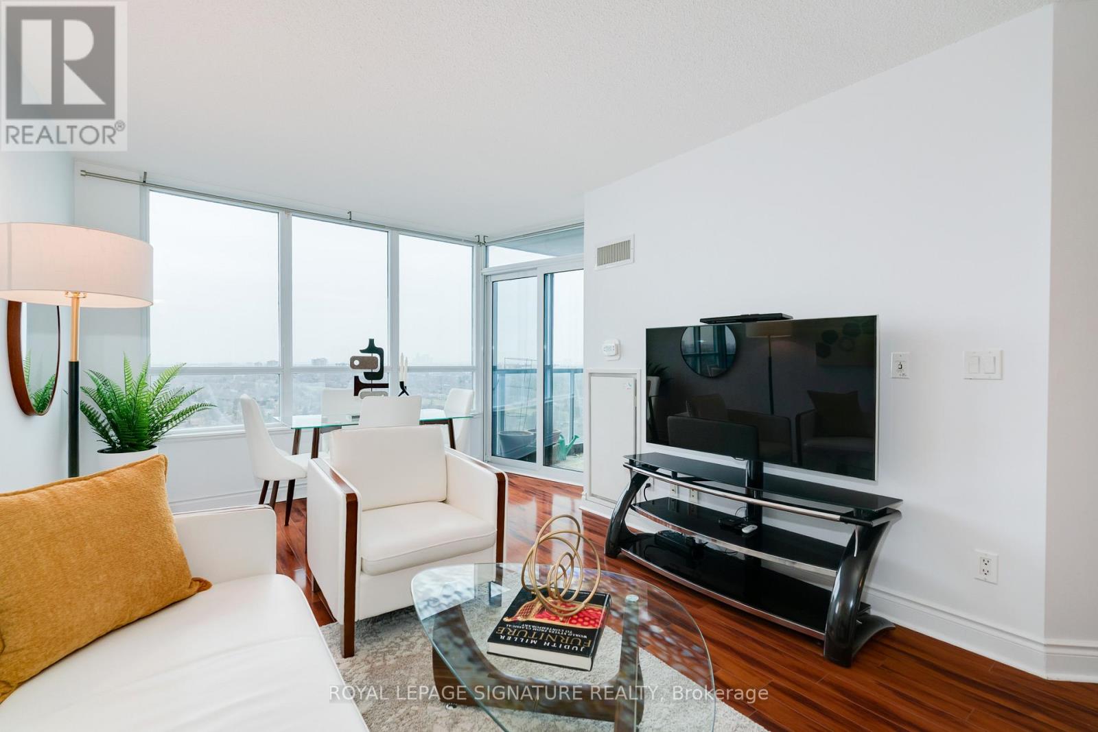 #2408 15 GREENVIEW AVENUE - 4
