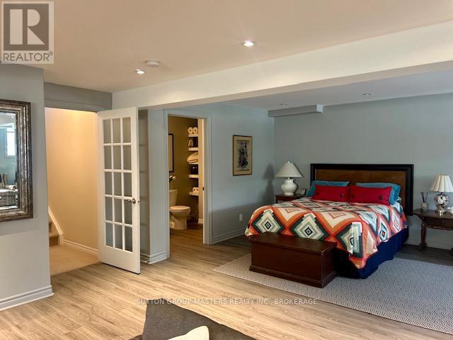 124 FARMSTEAD COURT - 21