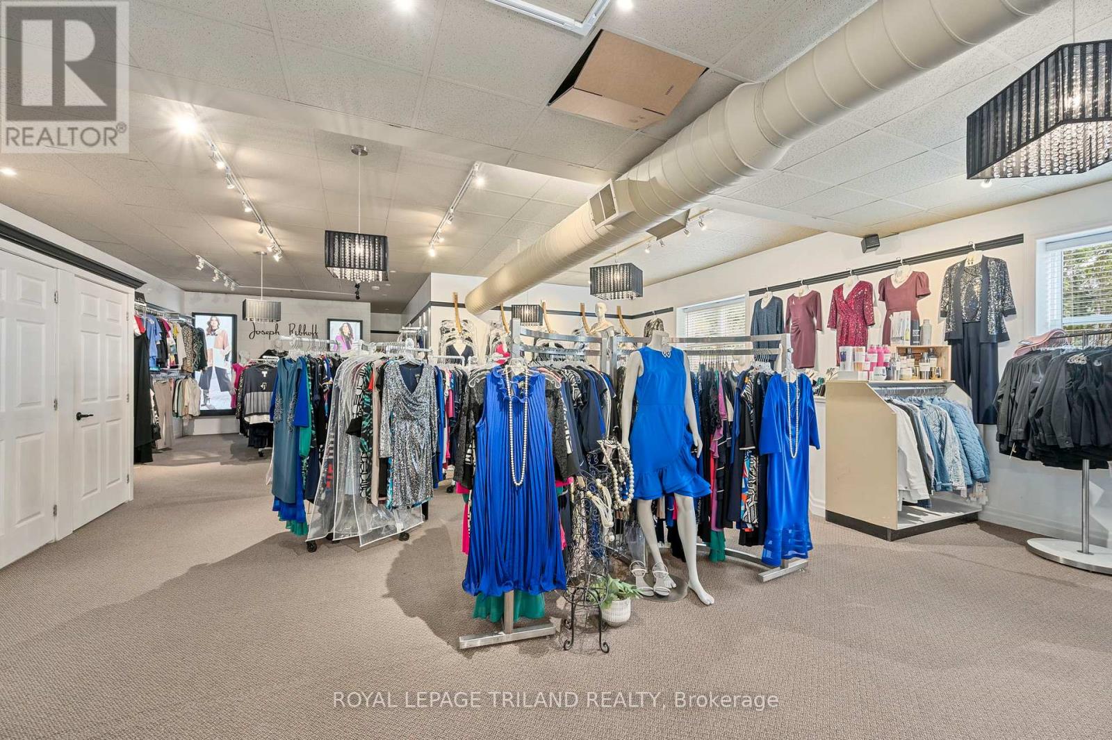 227 COLBORNE STREET — photo 25