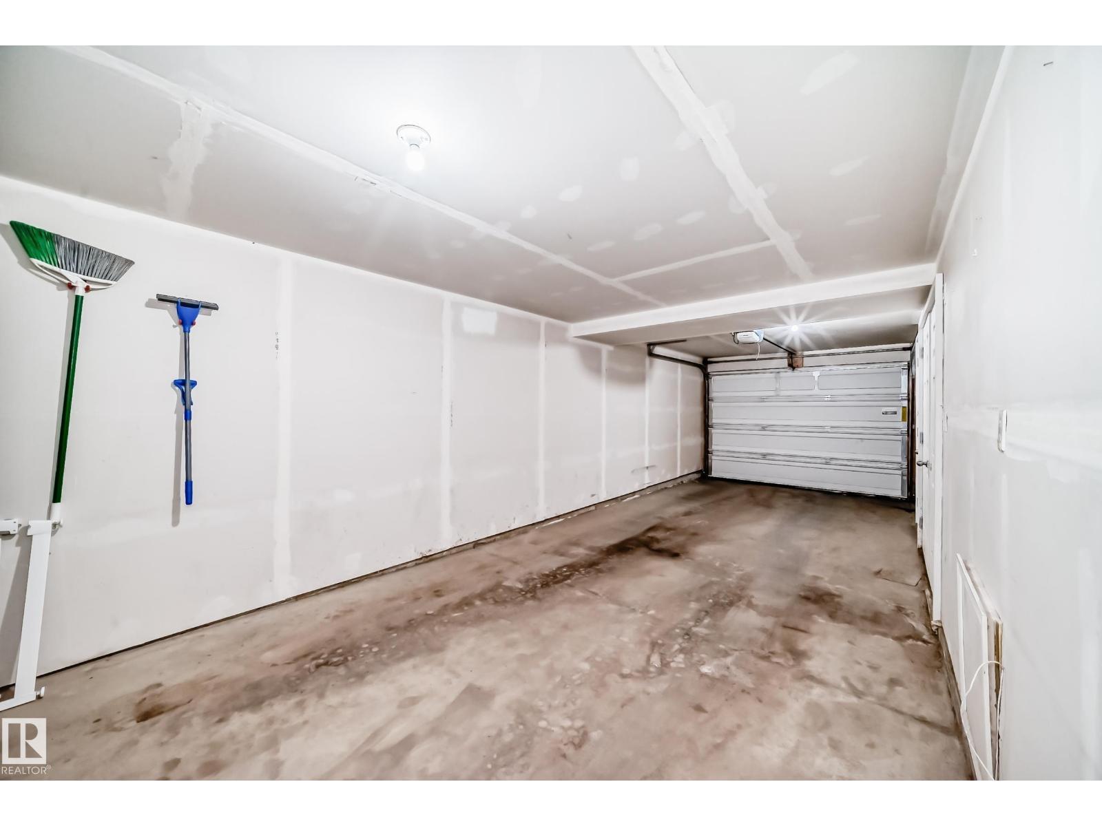 #81 3305 ORCHARDS LINK LI SW, Edmonton