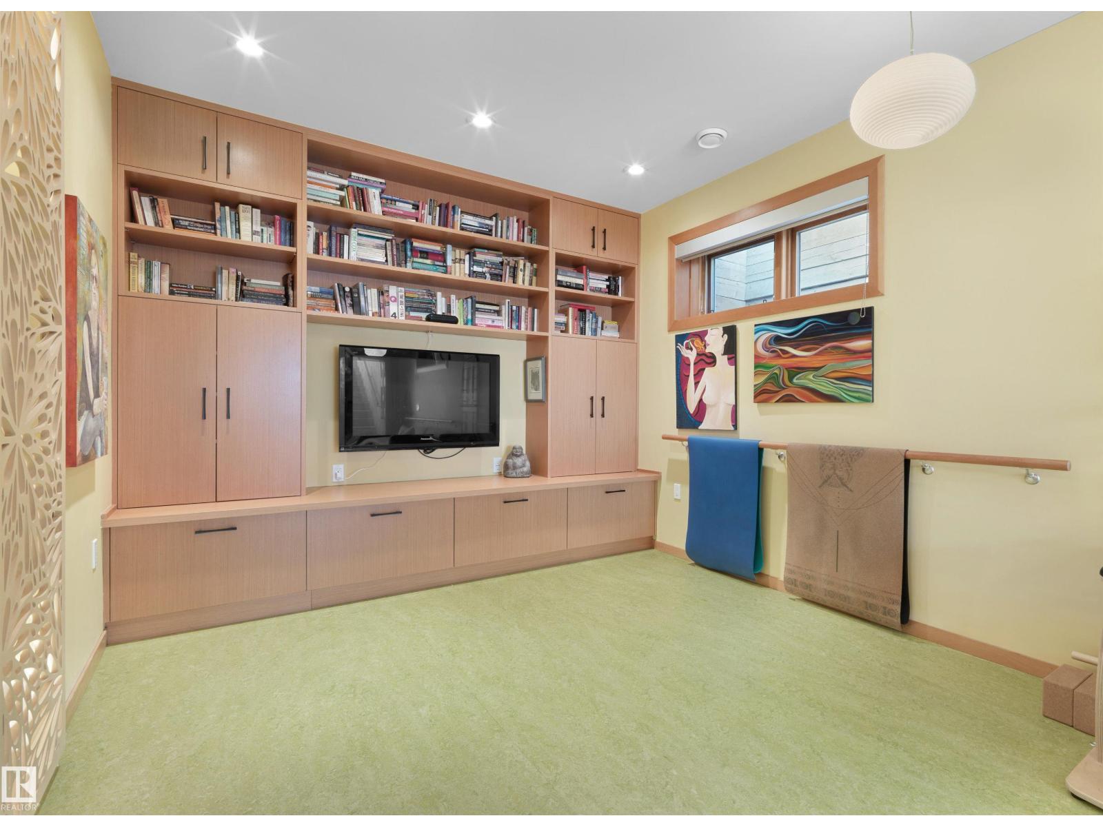 10506 137 ST NW, Edmonton