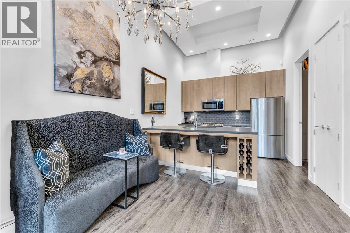 1762 ONTARIO STREET, Vancouver