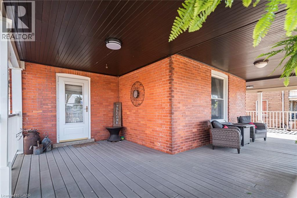 120 CAITHNESS Street E - 6