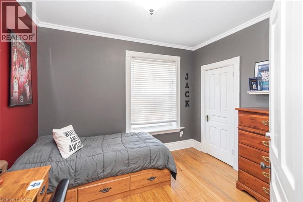 120 CAITHNESS Street E - 26