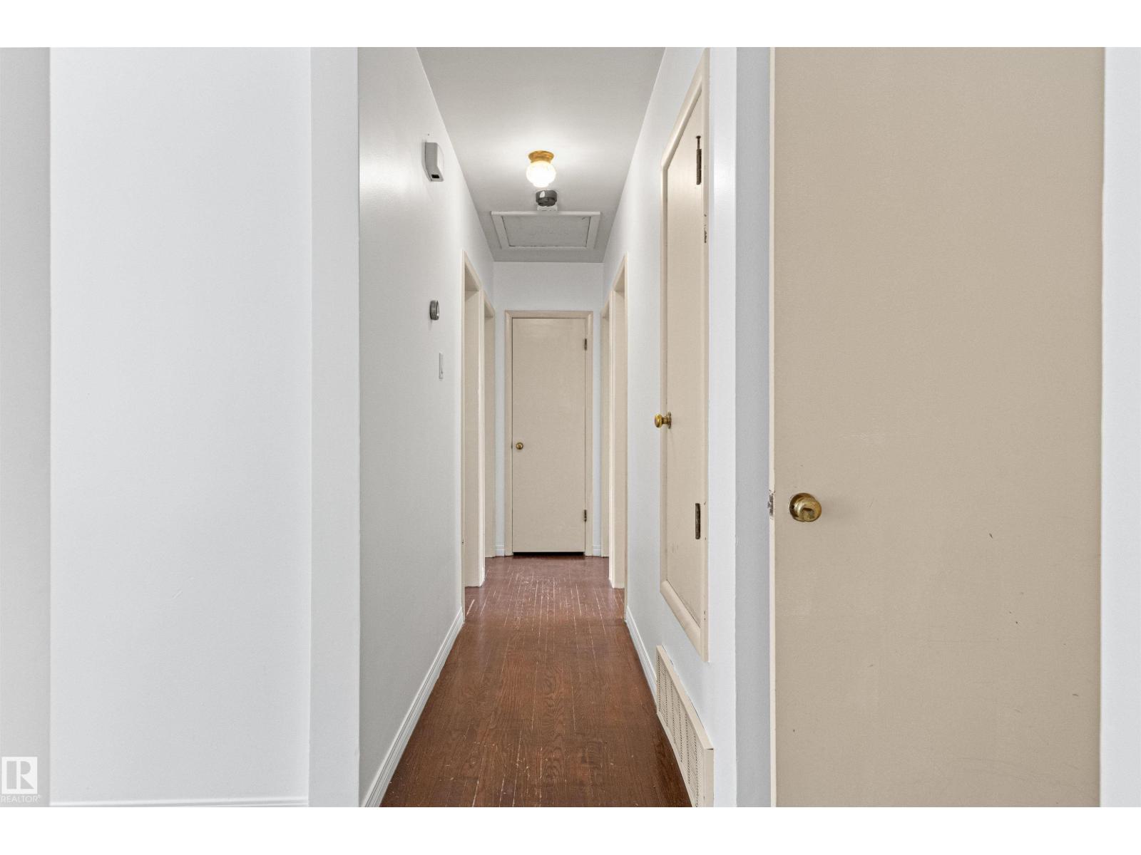 8608 156 ST NW, Edmonton