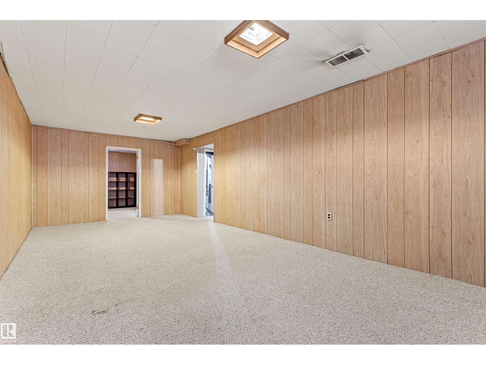 8608 156 ST NW, Edmonton