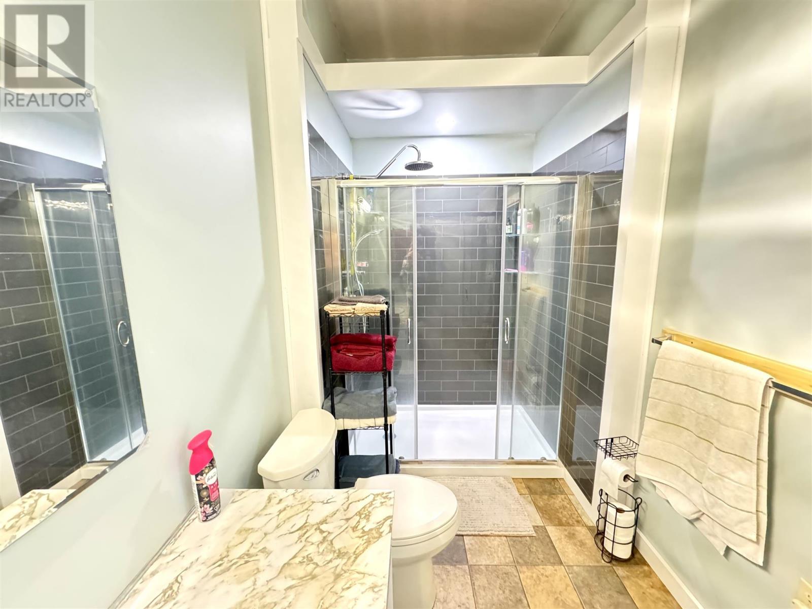 323 HARDY AVE - 15