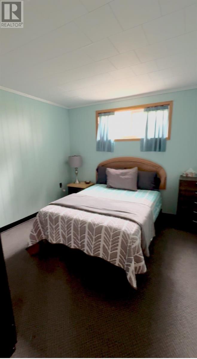 323 HARDY AVE - 31