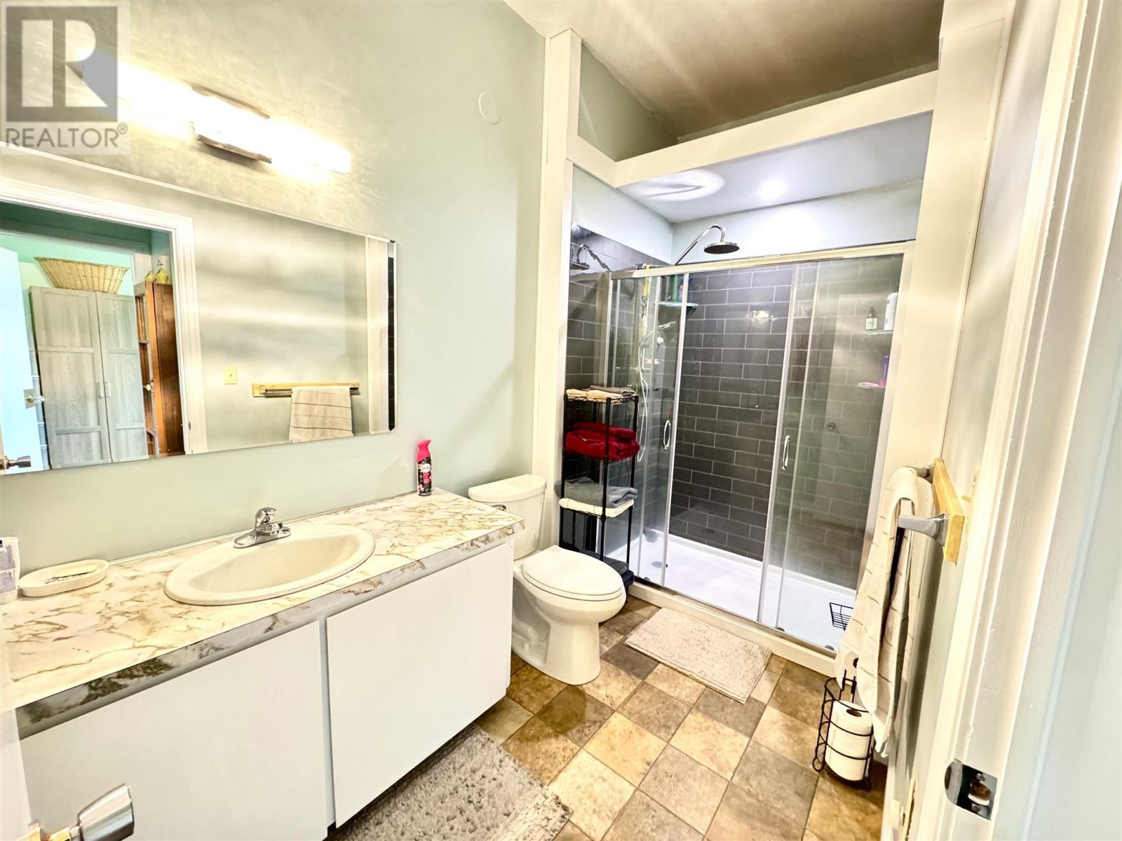 323 HARDY AVE - 5