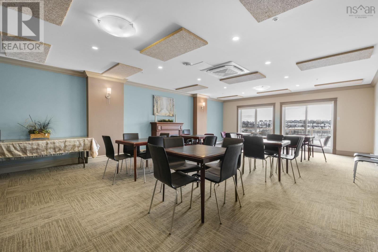 Property 35 of 47 of 306 77 Russell Lake