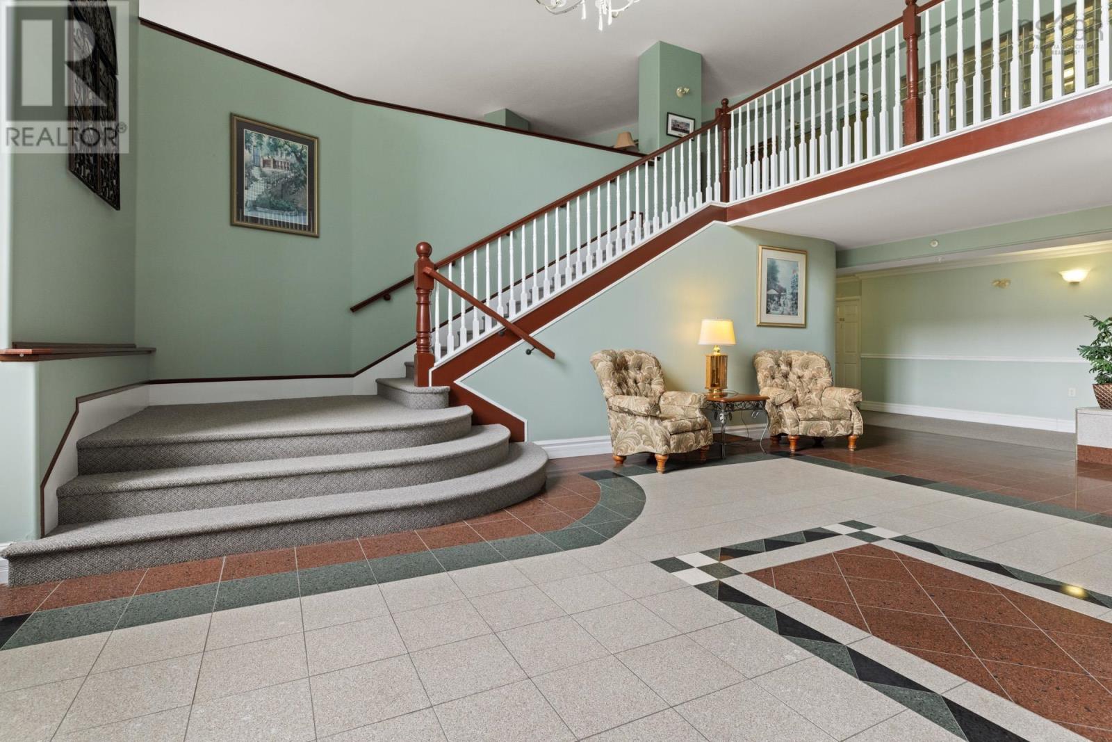 Property 2 of 32 of 403 429 Parkland Drive