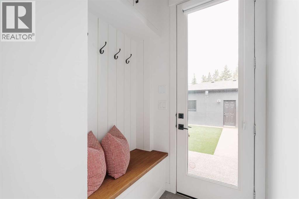 
          2112 52 Avenue Southwest
            <br/>
            <span>Calgary</span>
            , 
            <span>AB</span>
             <span>T3E1K3</span>
         - Photo 17