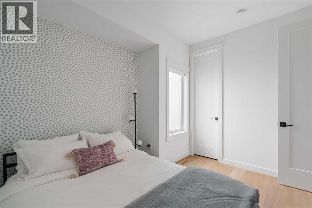 
          2112 52 Avenue Southwest
            <br/>
            <span>Calgary</span>
            , 
            <span>AB</span>
             <span>T3E1K3</span>
         - Photo 30