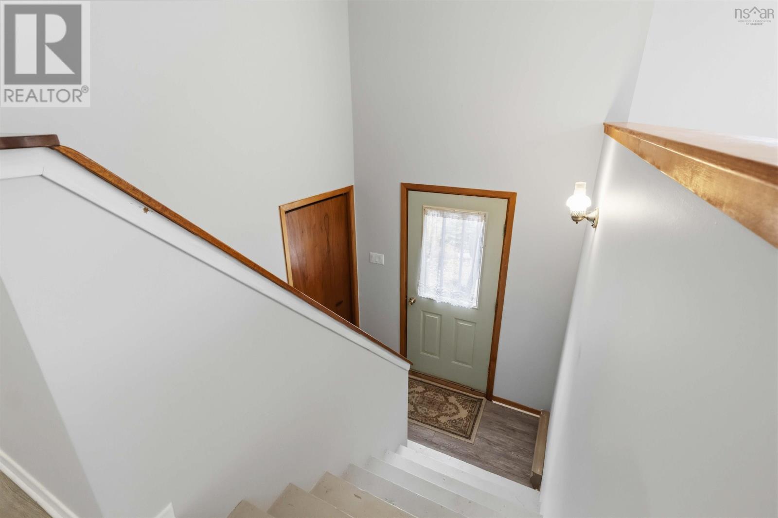 Property 4 of 34 of 21 Albert Street