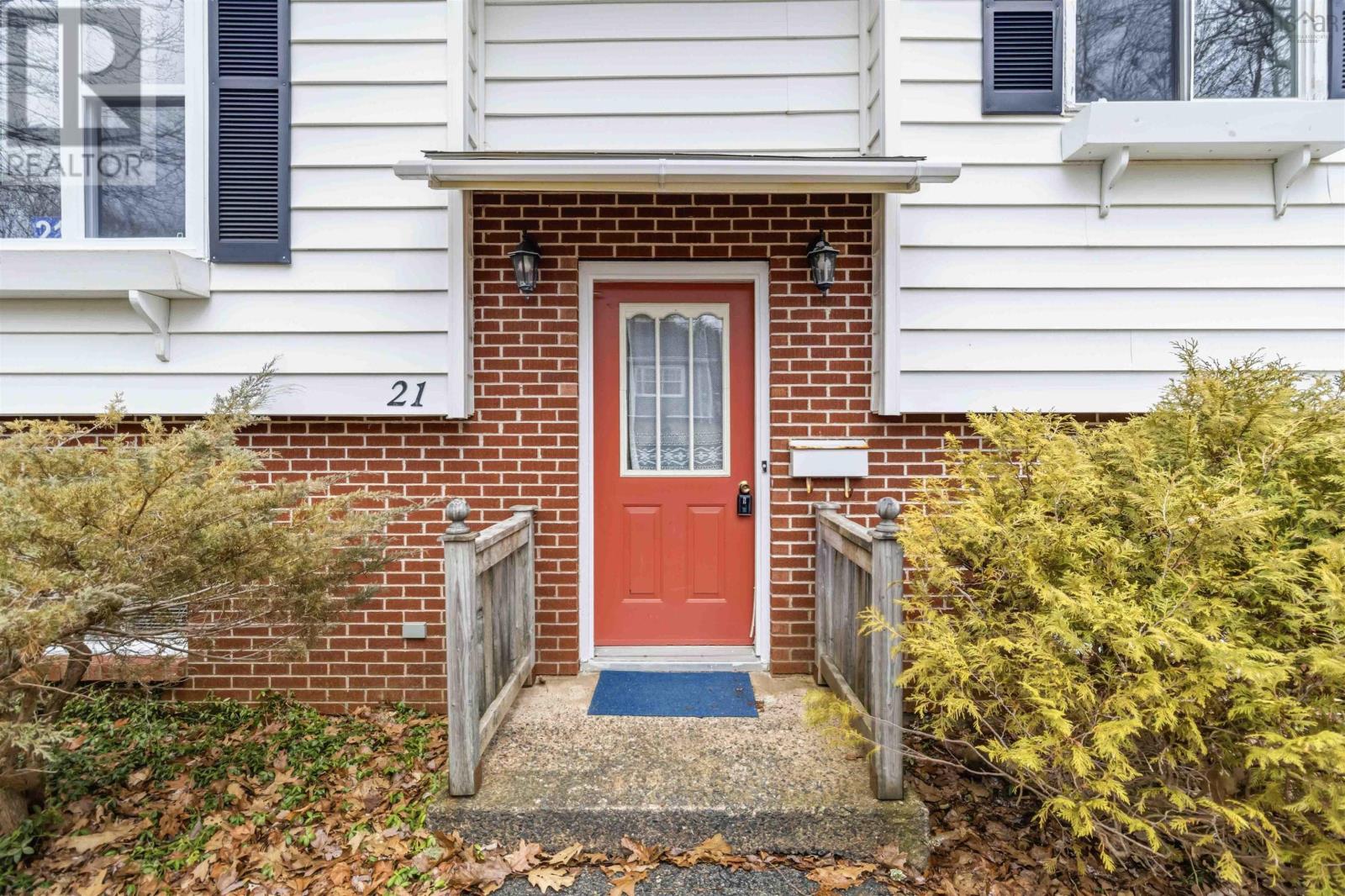 Property 3 of 34 of 21 Albert Street