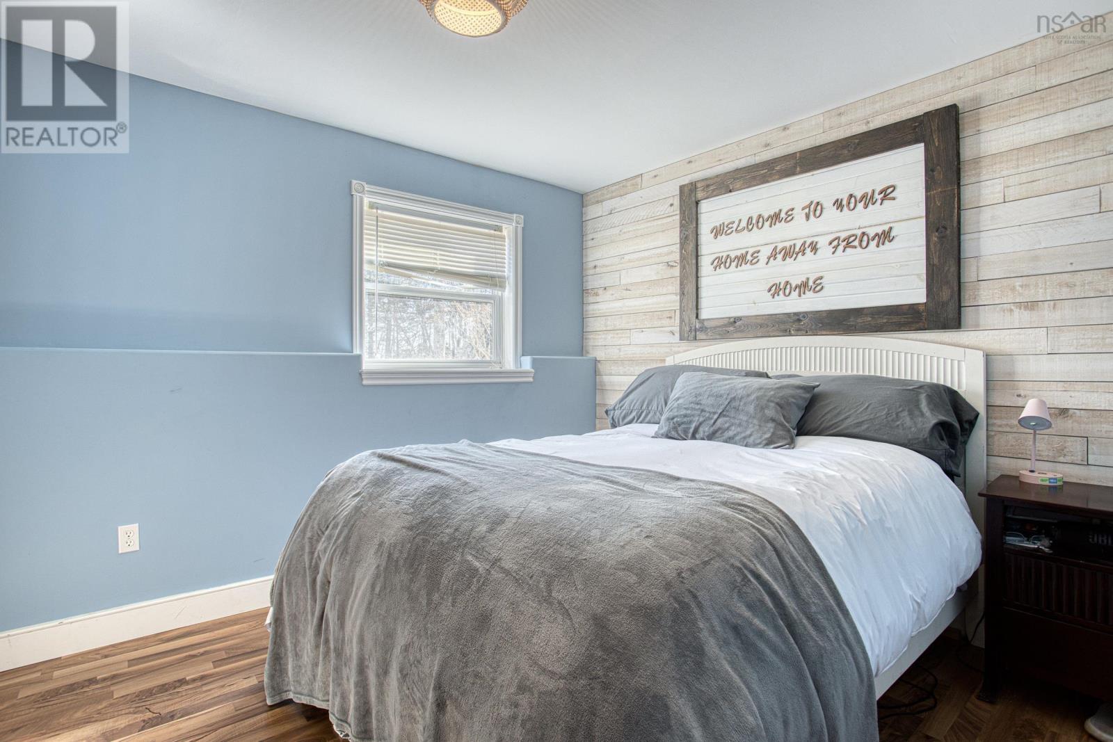 Property 30 of 33 of 477 Preakness Crescent