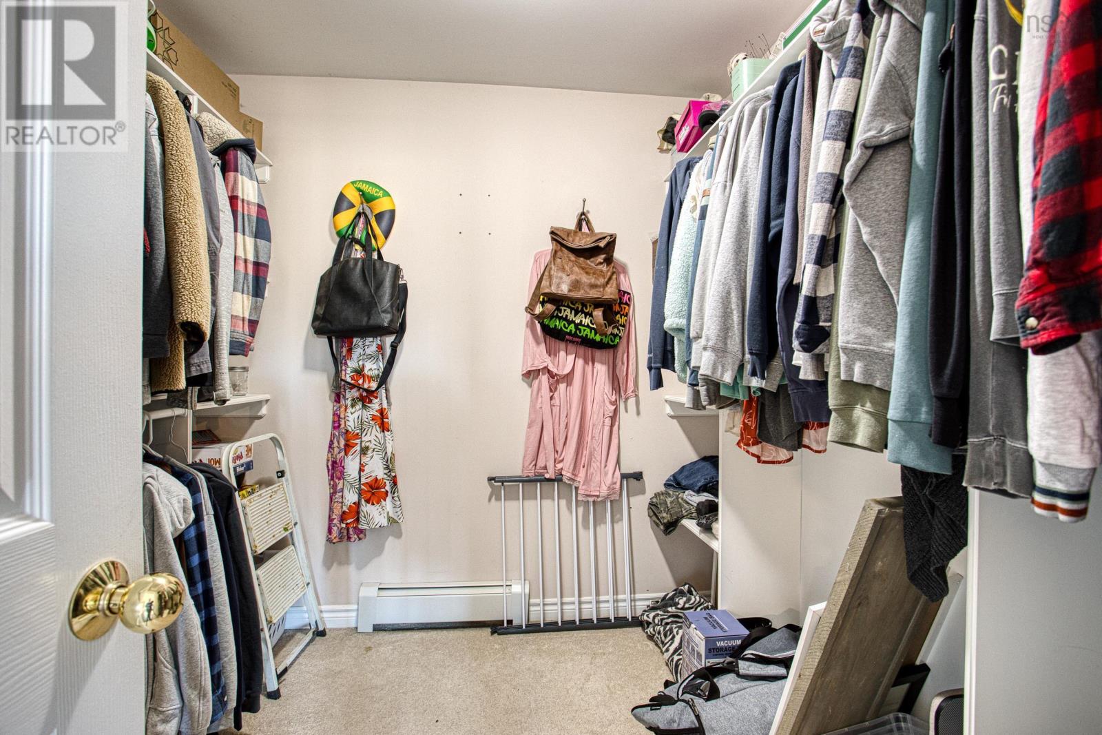 Property 23 of 33 of 477 Preakness Crescent