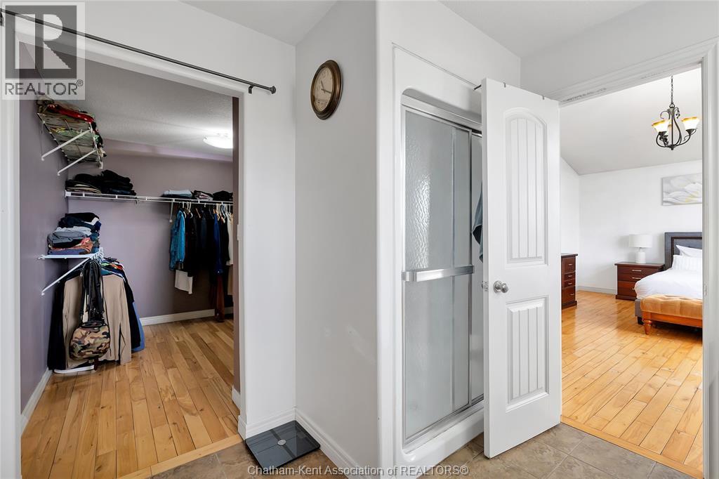 208 HUDSON DRIVE - 14
