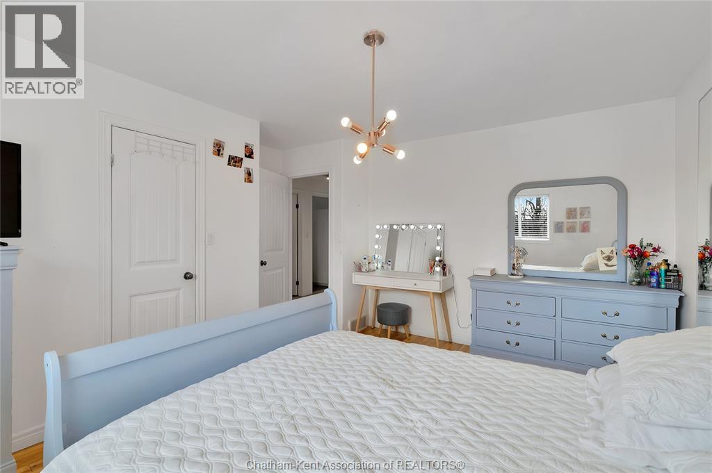 208 HUDSON DRIVE - 17