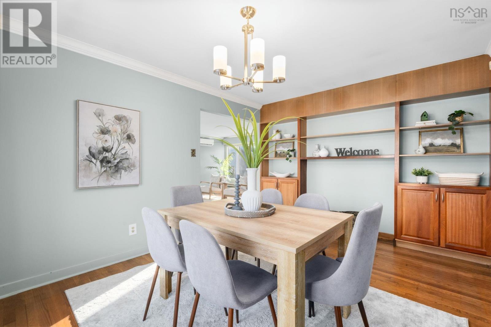 Property 12 of 44 of 7082 Murdoch Avenue