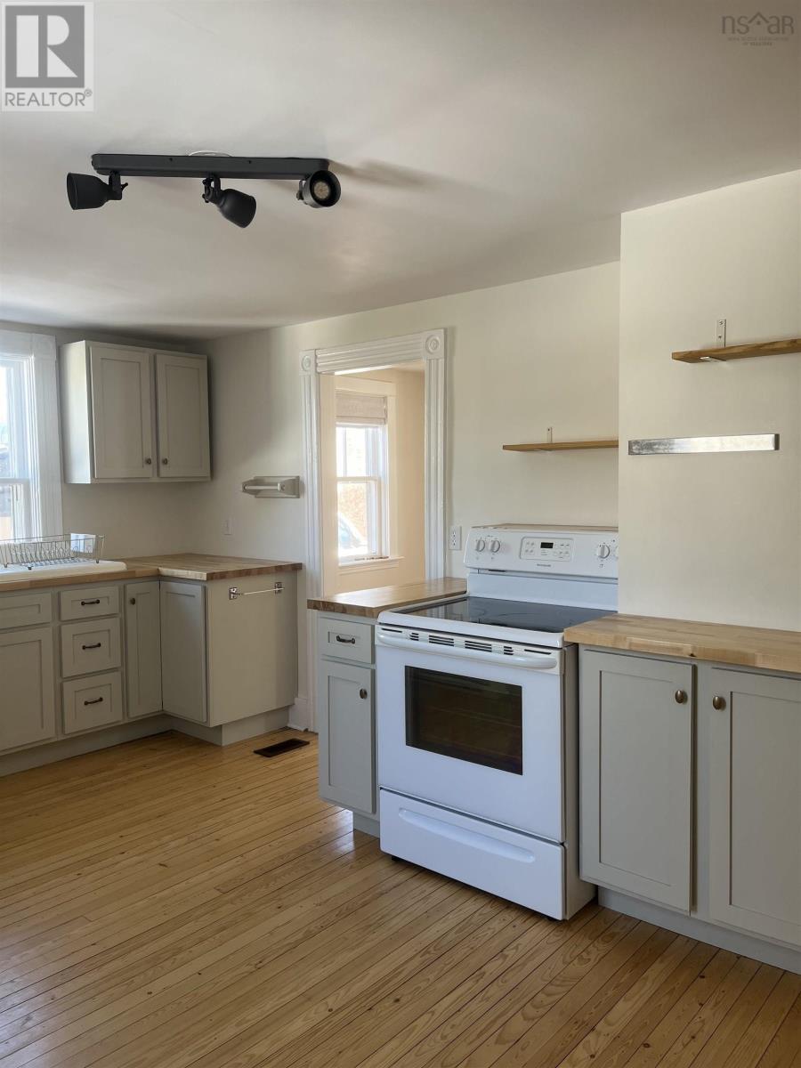 120 OLD PORT MOUTON ROAD - 7