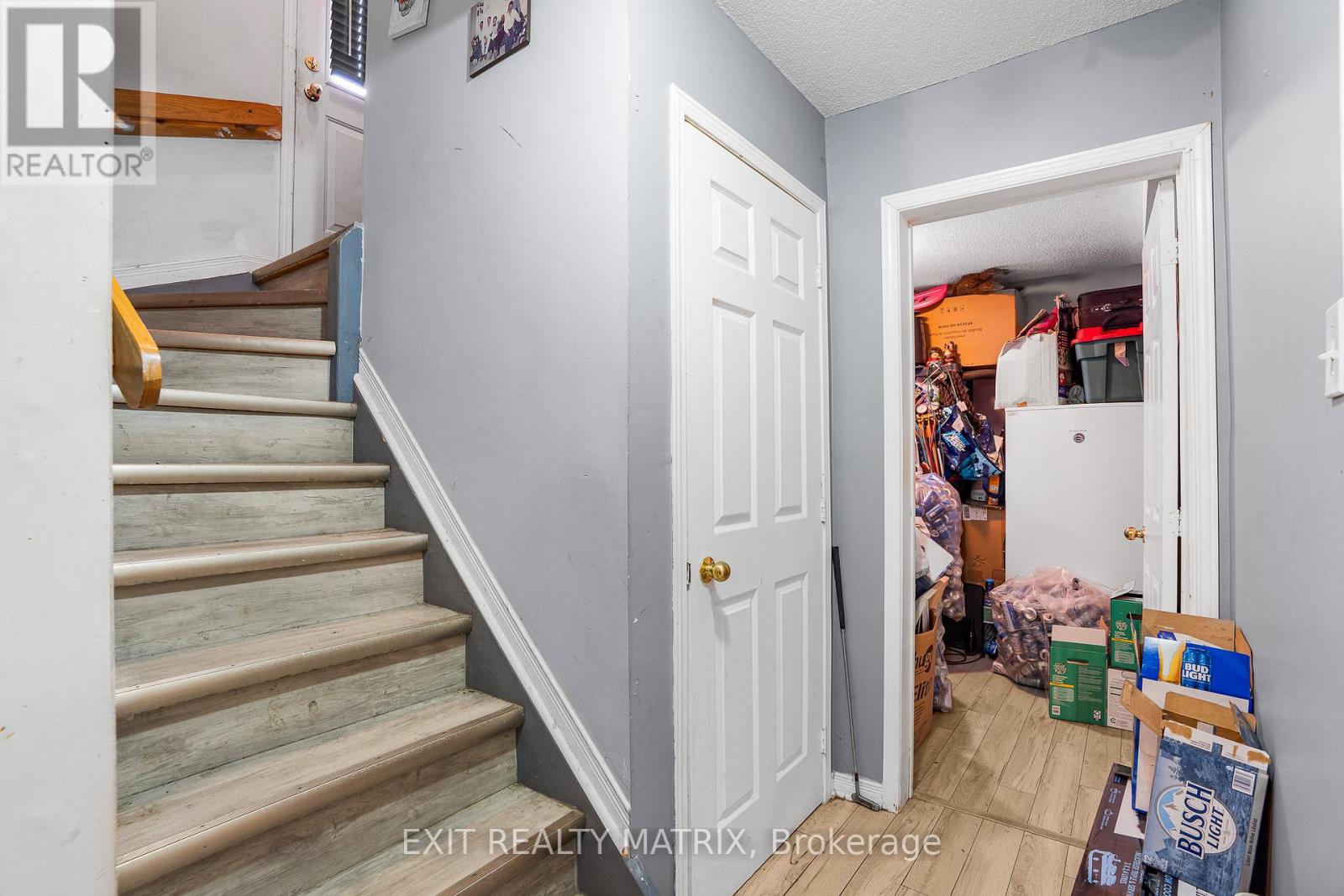 993 JACYNTHE STREET — photo 23