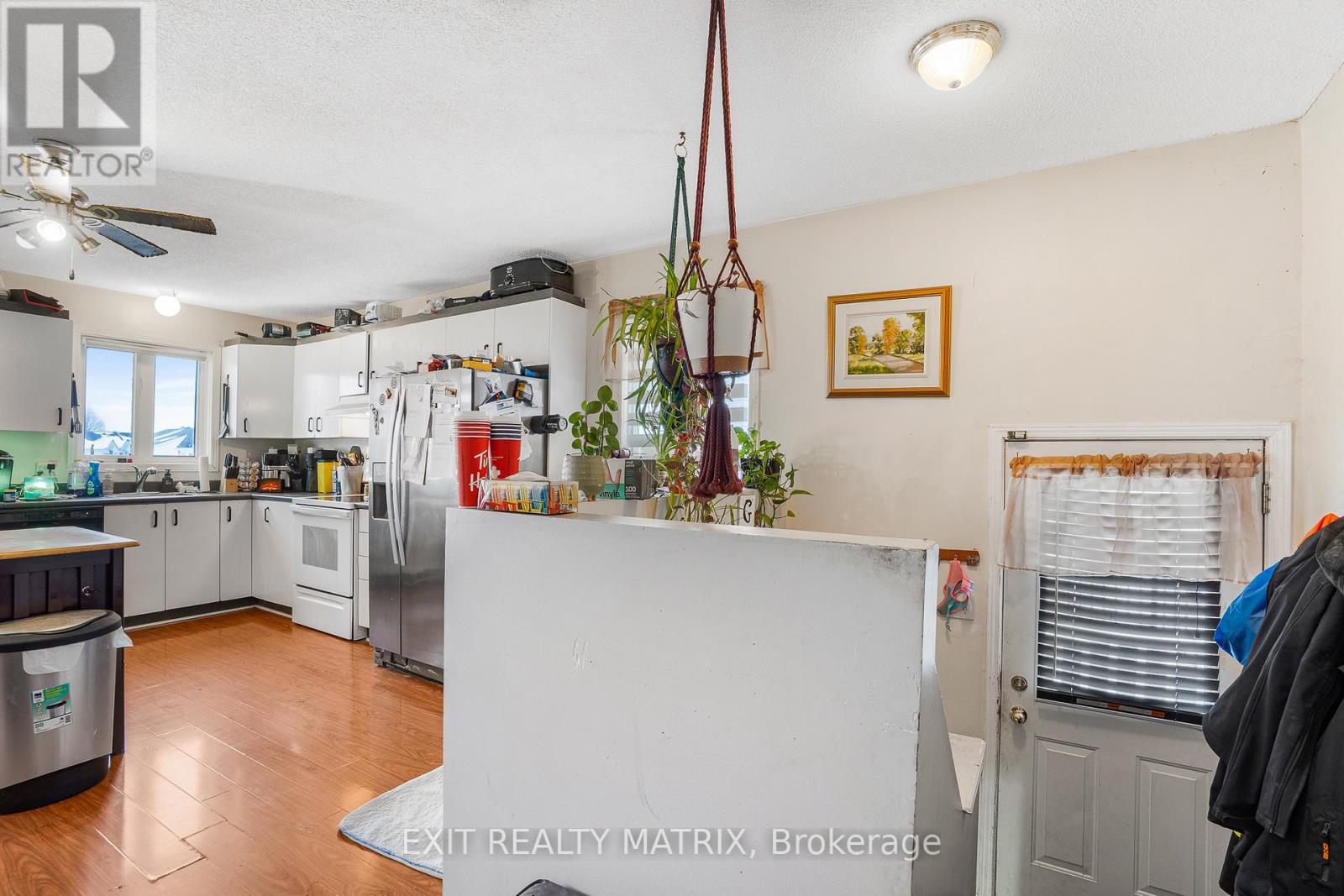 993 JACYNTHE STREET - 17