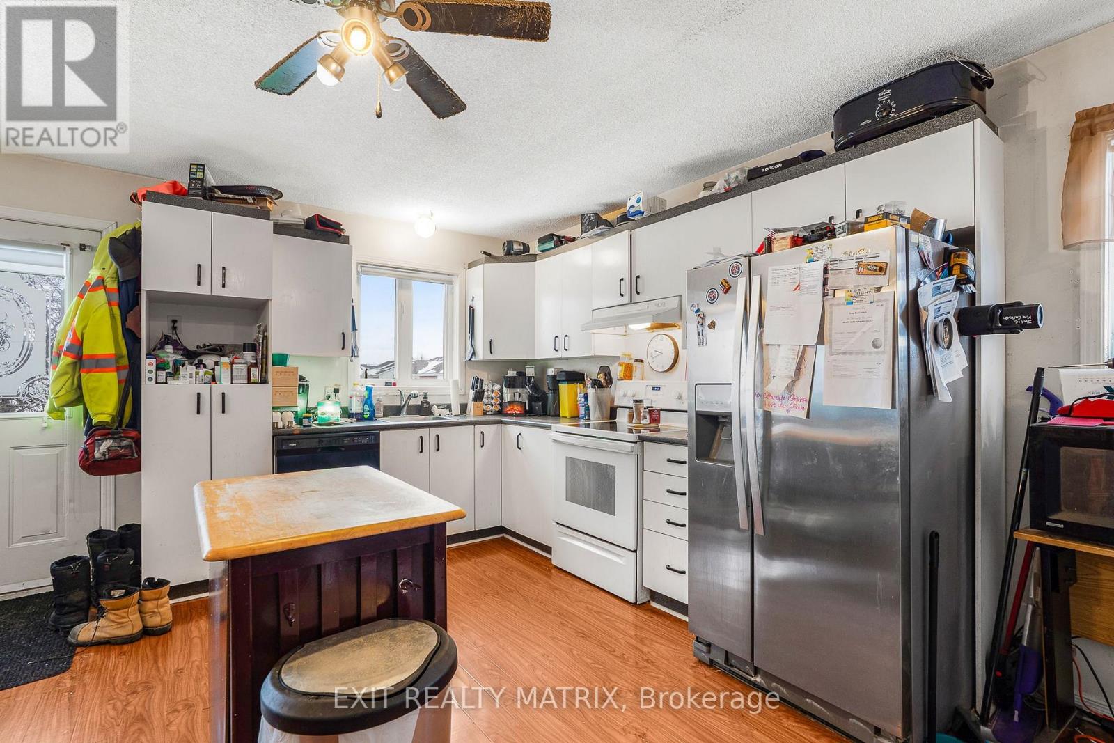 993 JACYNTHE STREET - 12