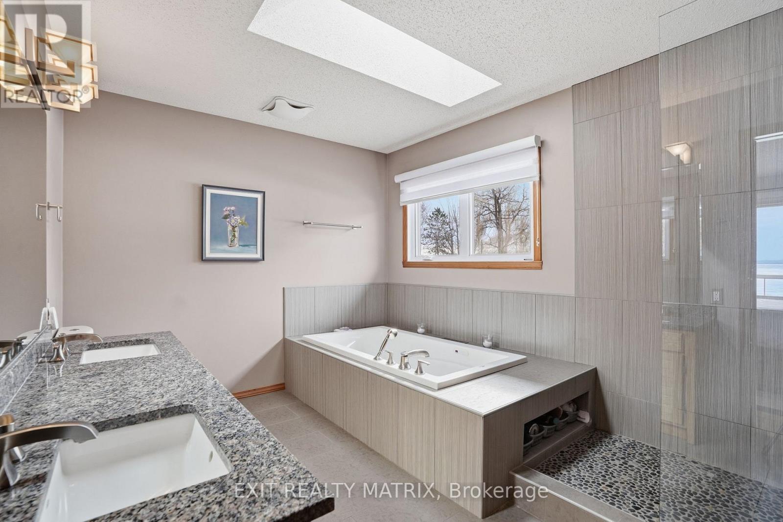 2176 BAY ROAD — photo 19