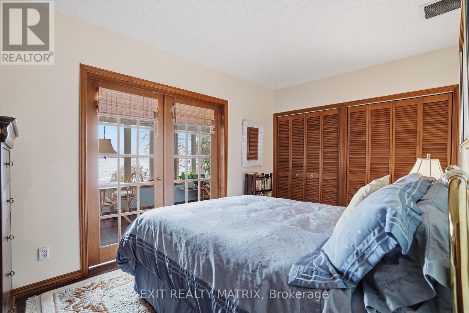 2176 BAY ROAD — photo 30