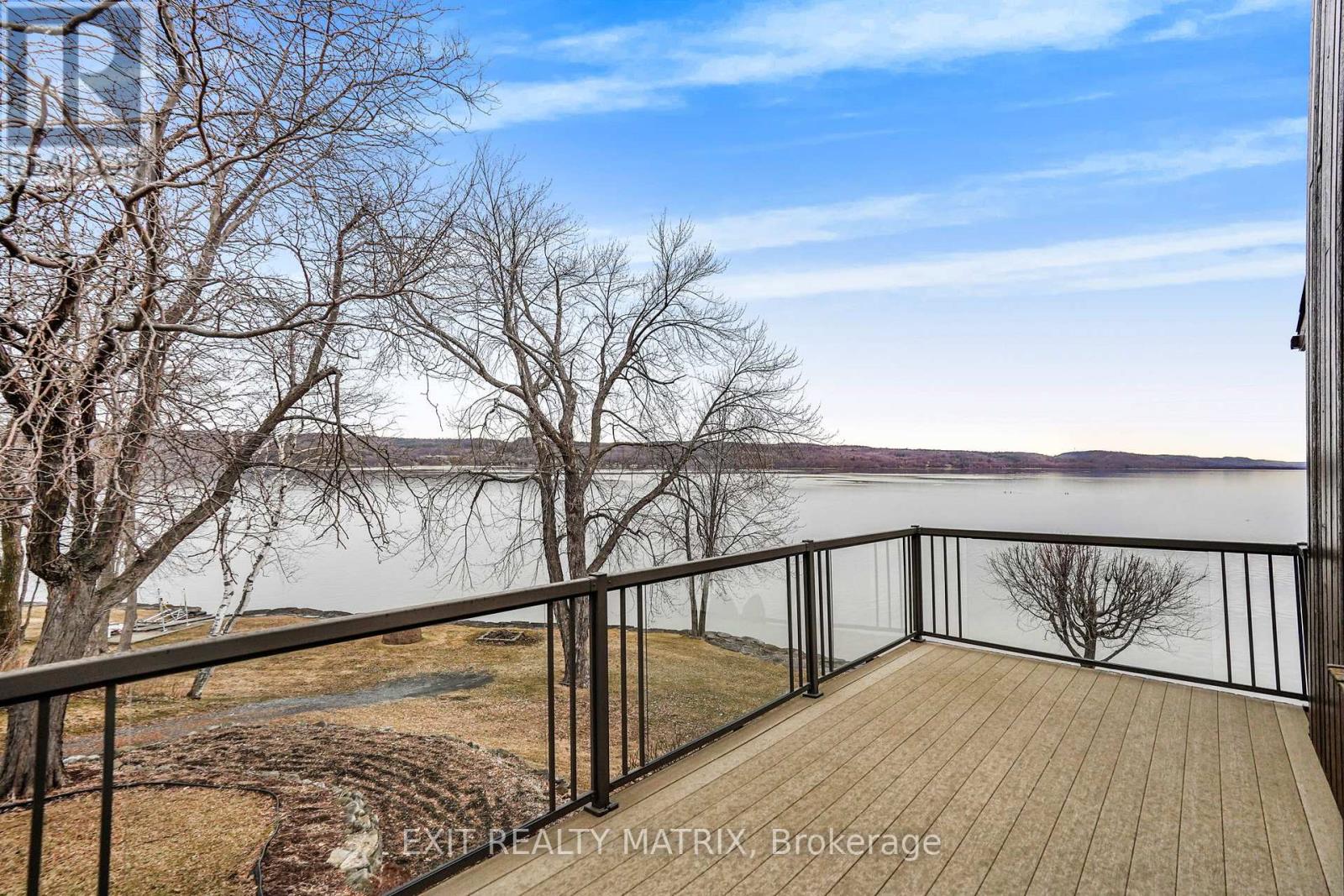 2176 BAY ROAD — photo 42