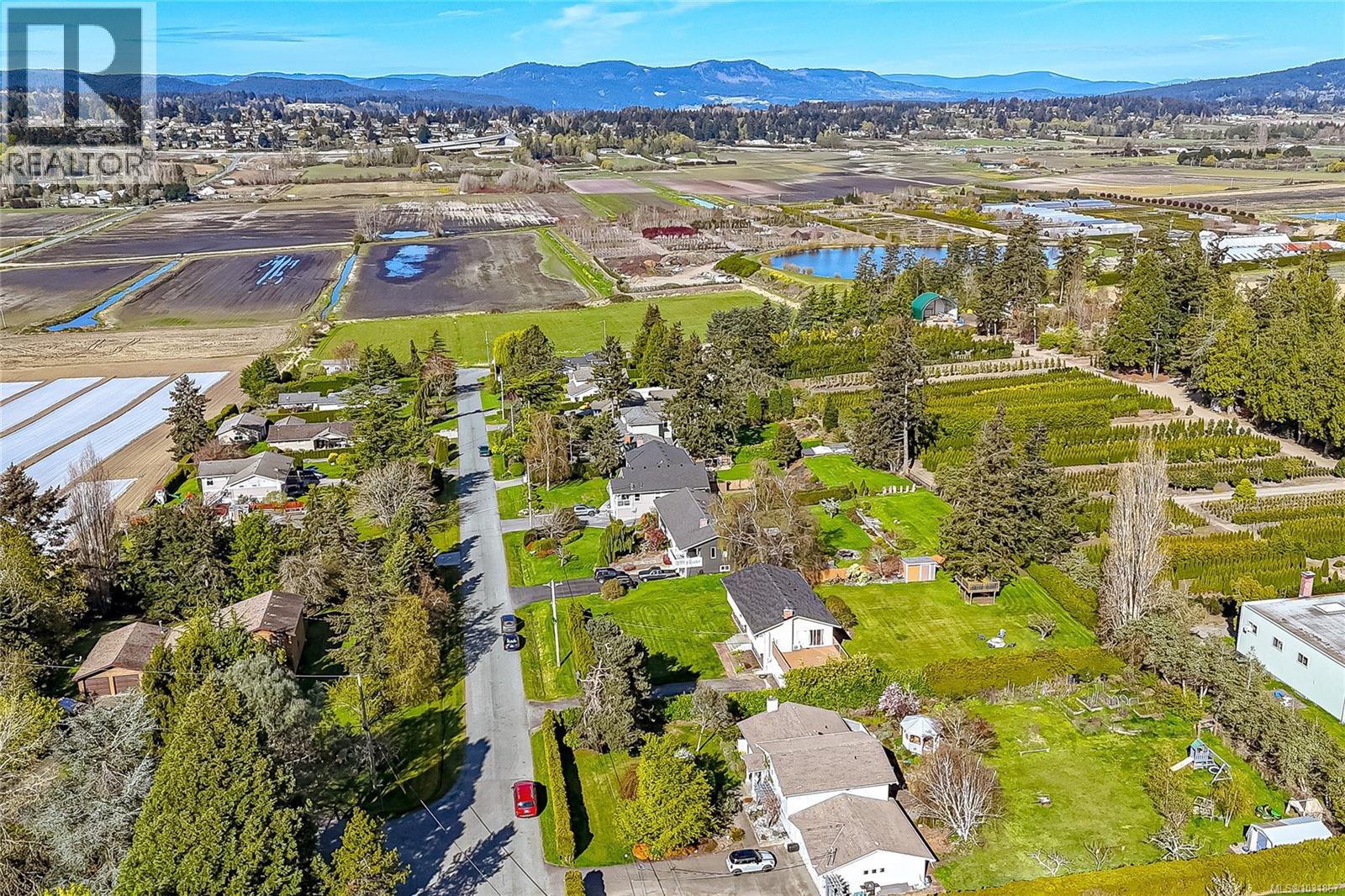 3072 MALLARD AVE - 46