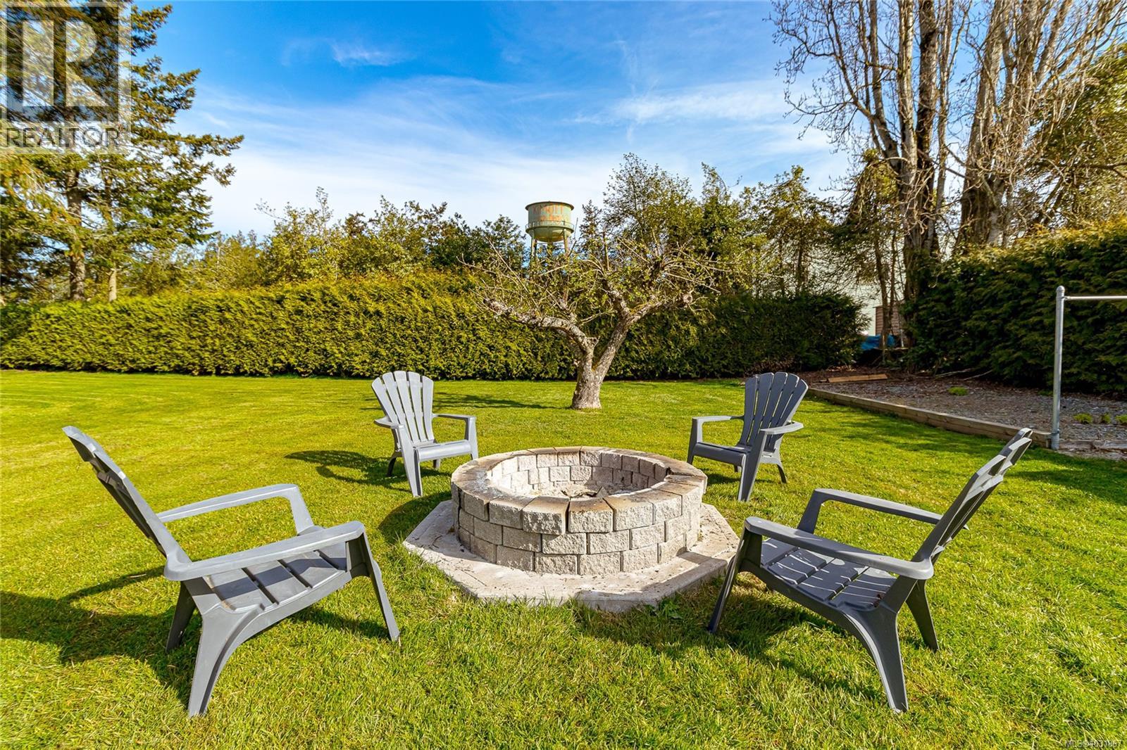 3072 MALLARD AVE - 39