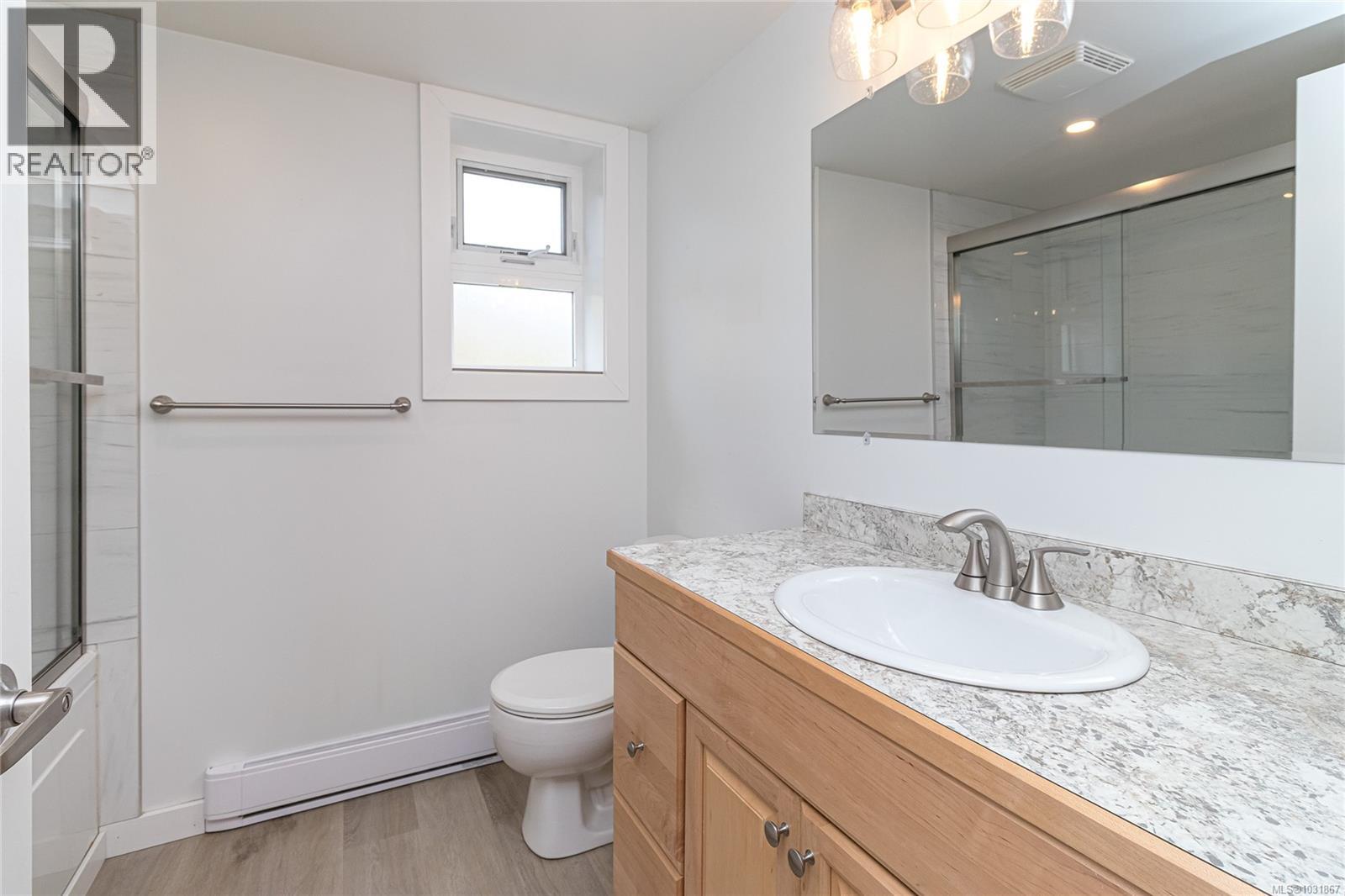 3072 MALLARD AVE - 33