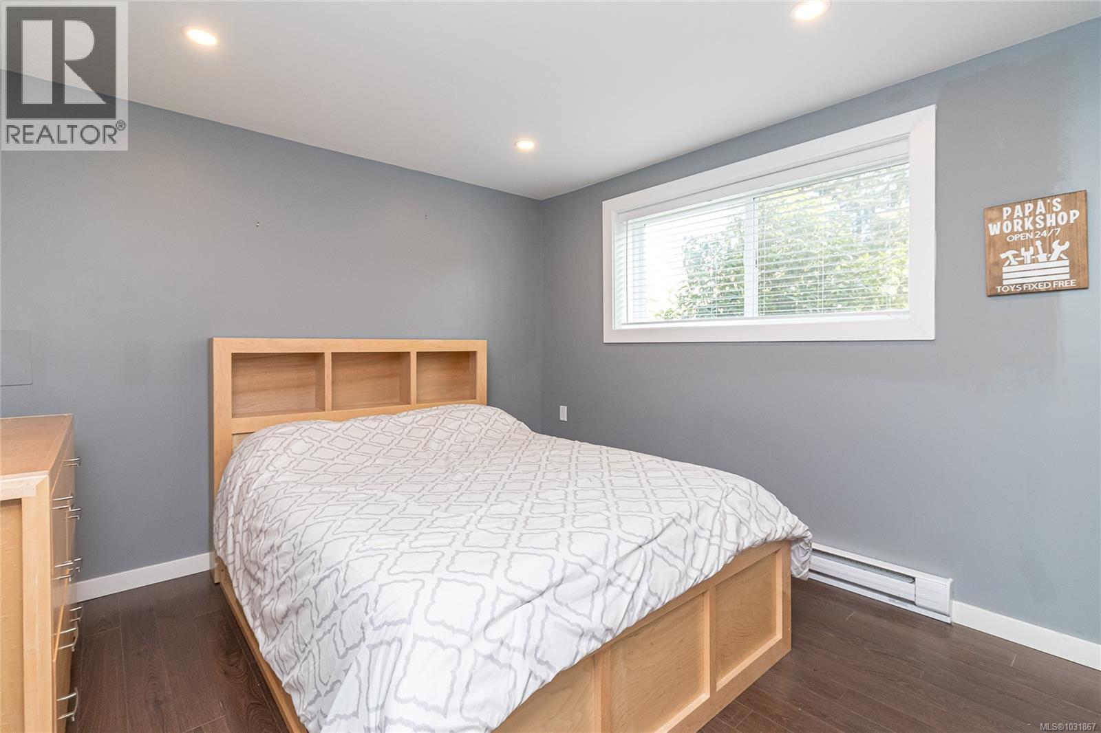 3072 MALLARD AVE - 31