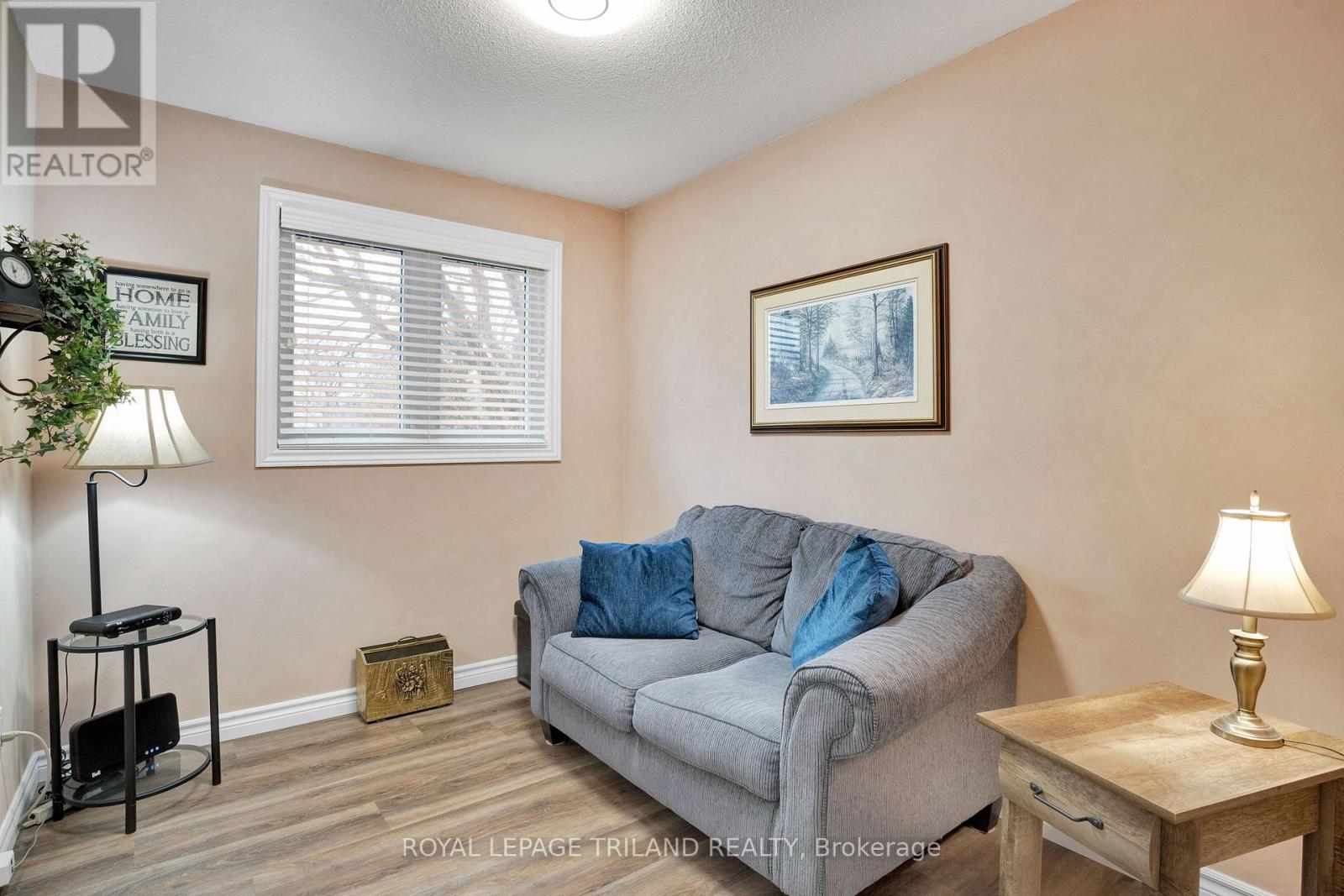 31 EDGEHILL ROAD Property Photo