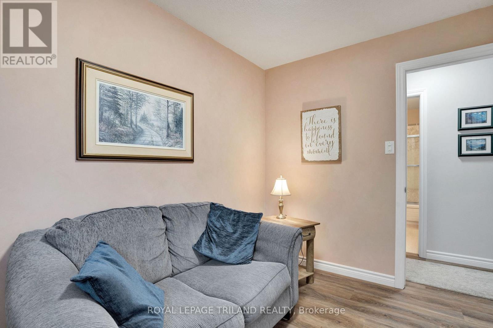 31 EDGEHILL ROAD Property Photo