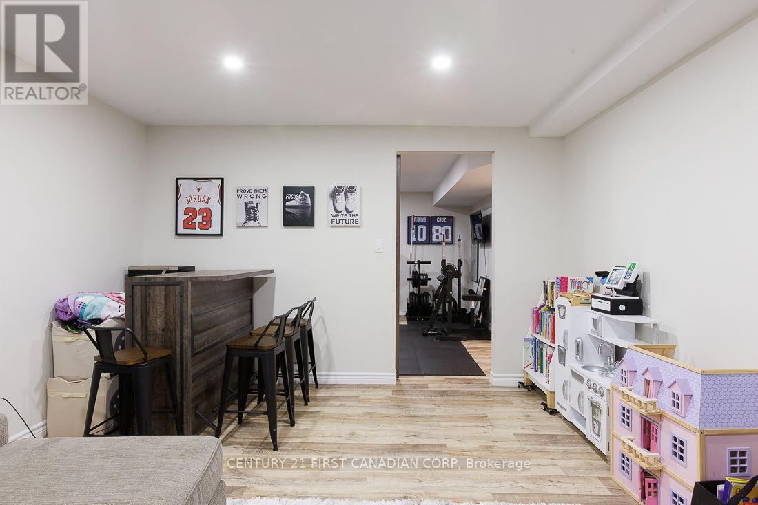 2014 BALLYMOTE AVENUE Property Photo