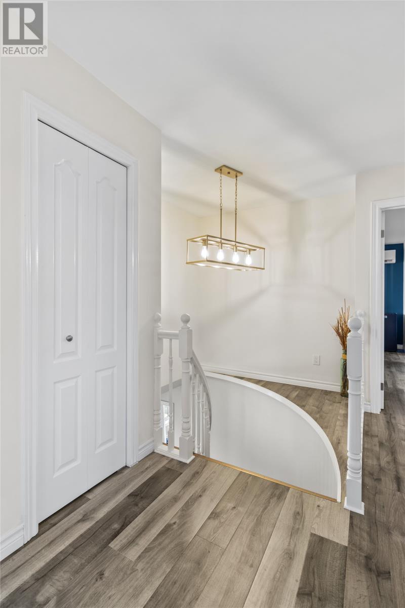 15 Tampa Drive — photo 14