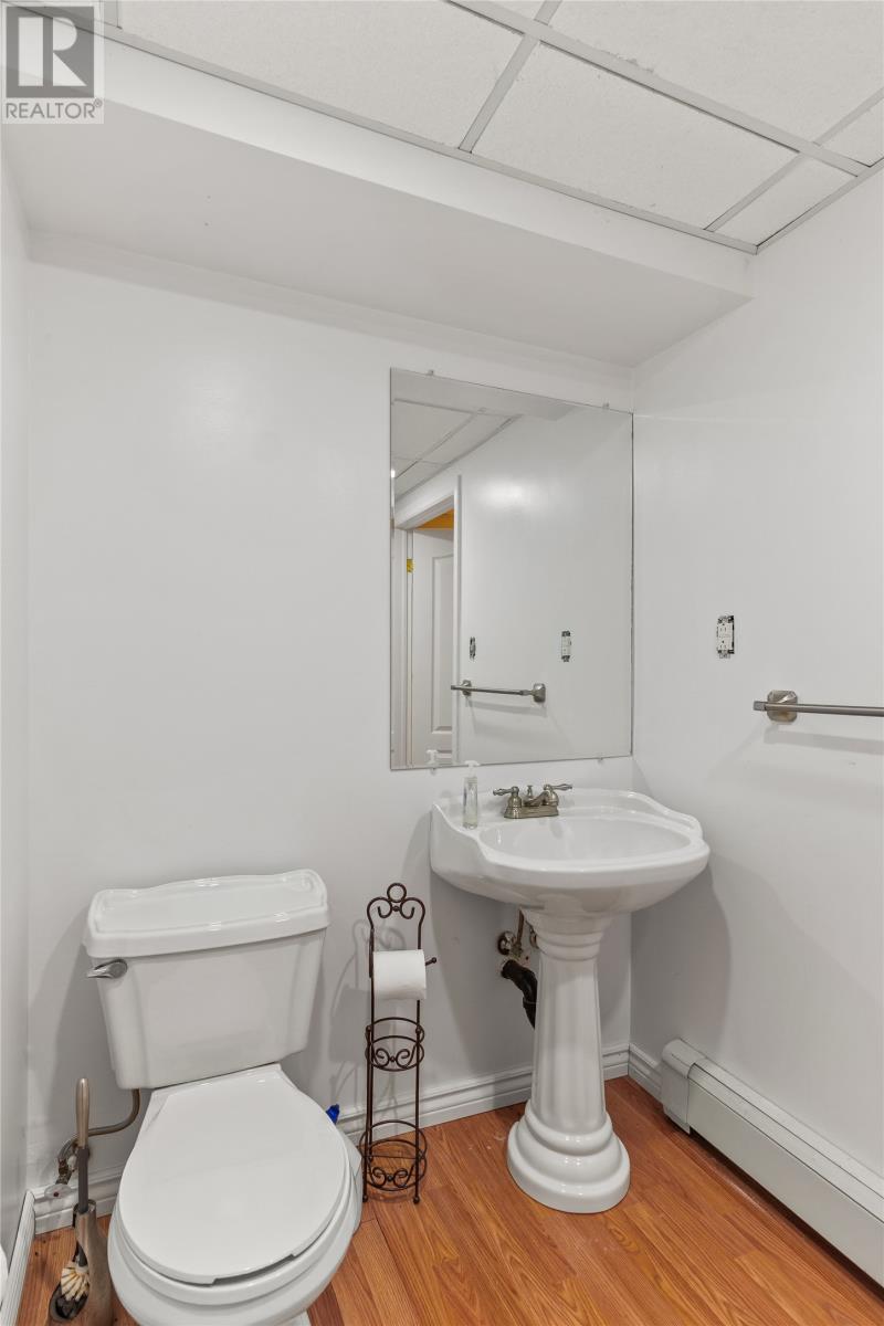 15 Tampa Drive — photo 25