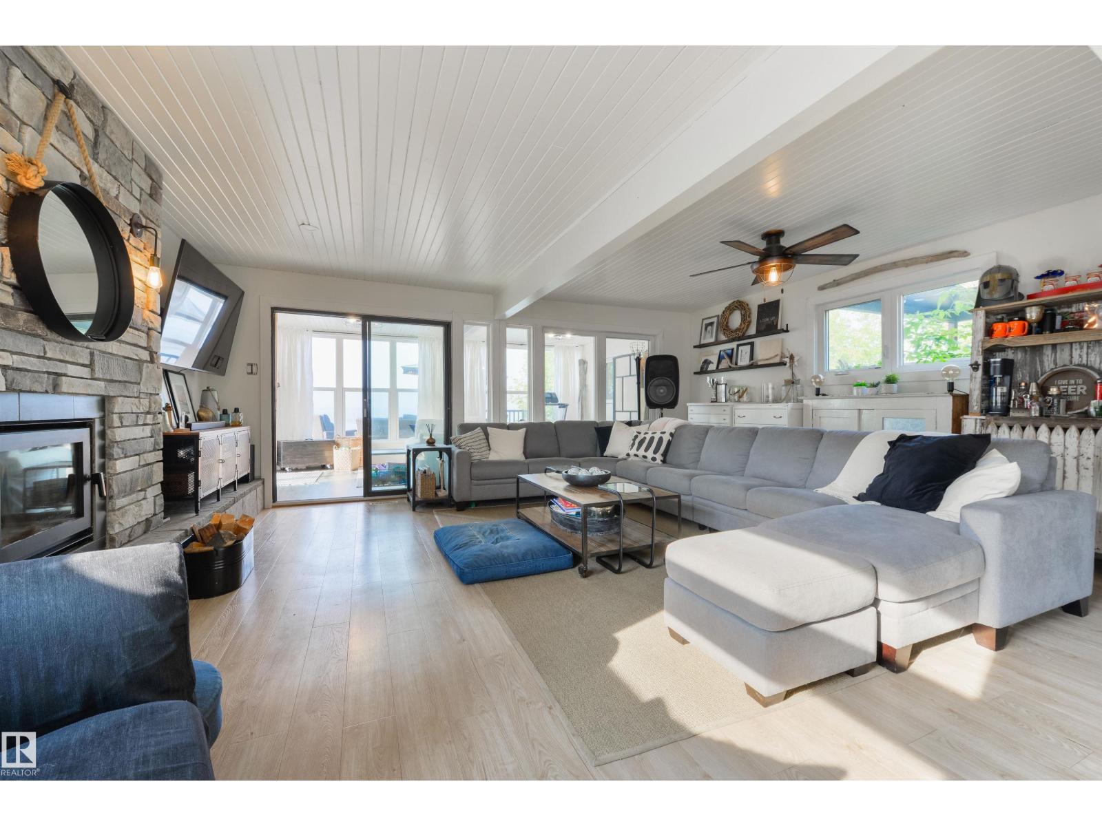 820 8 ST - 12