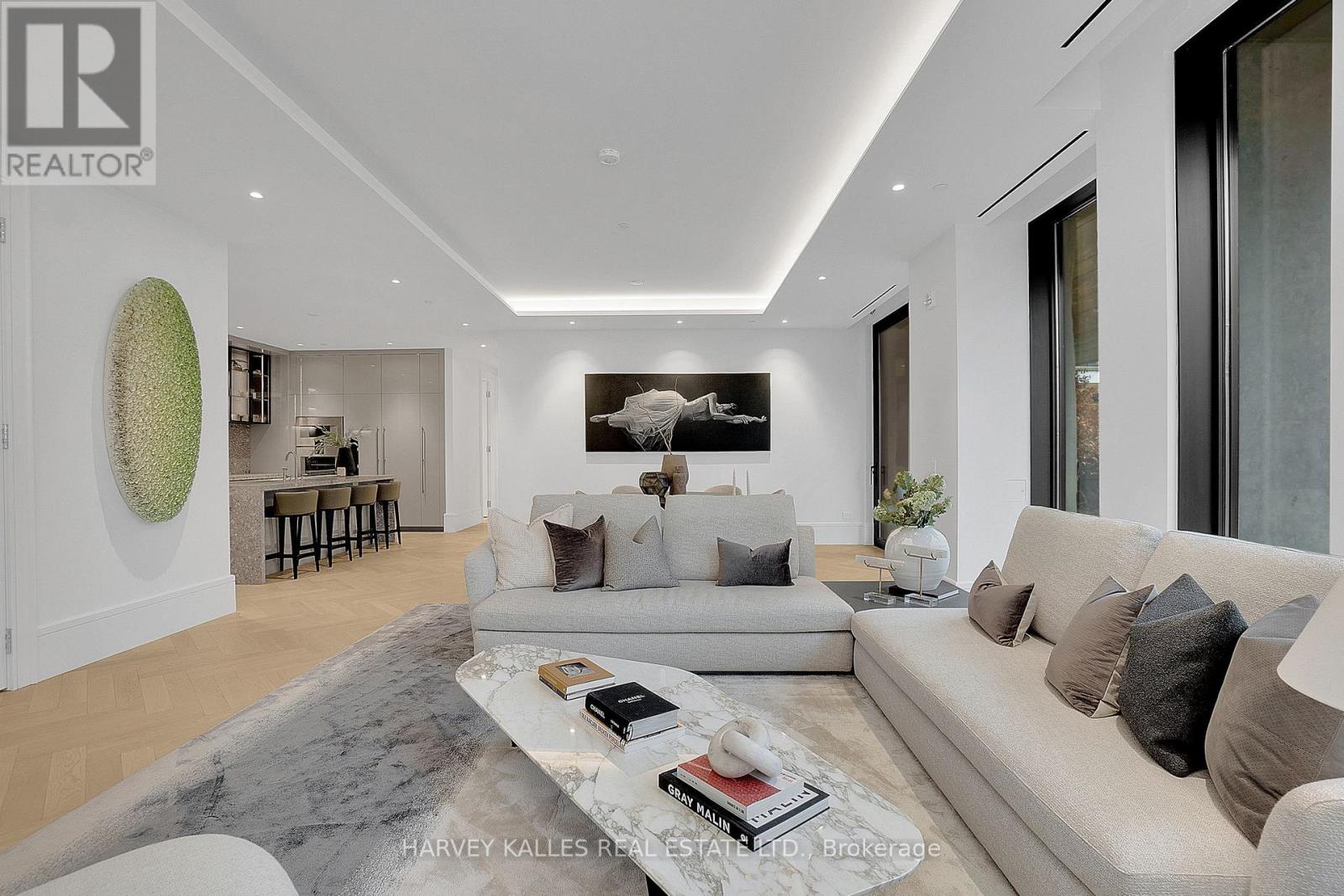 #104 7 DALE AVENUE - 5