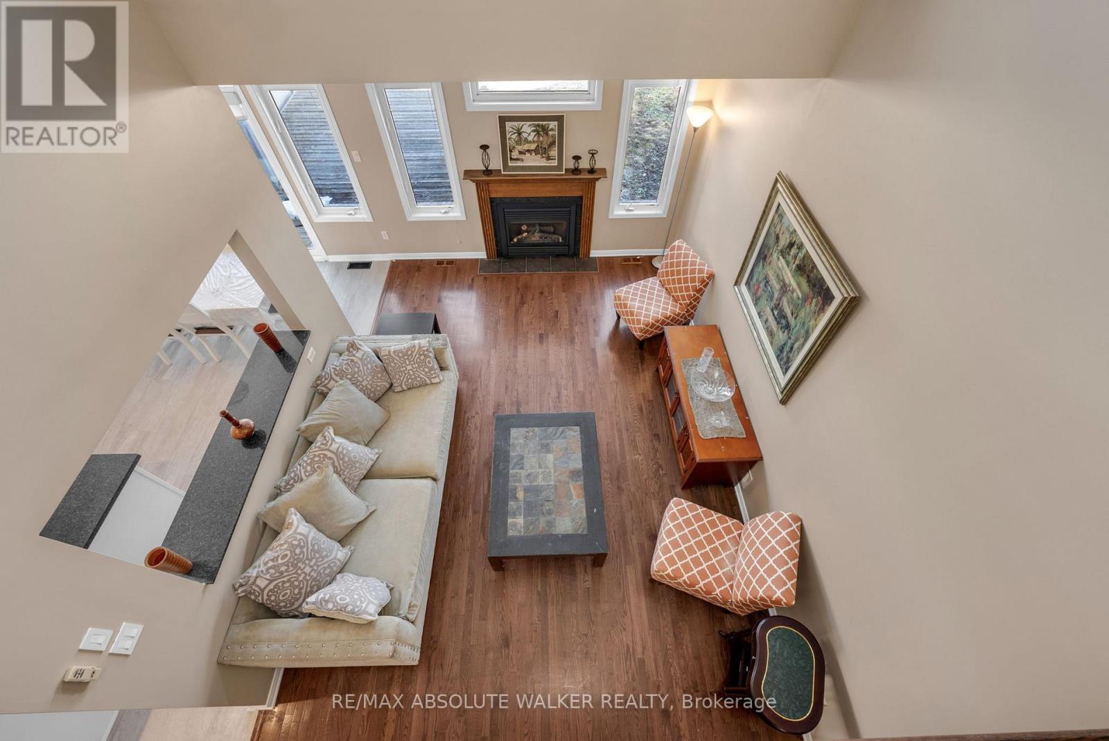 1024 MARCONI AVENUE - 4