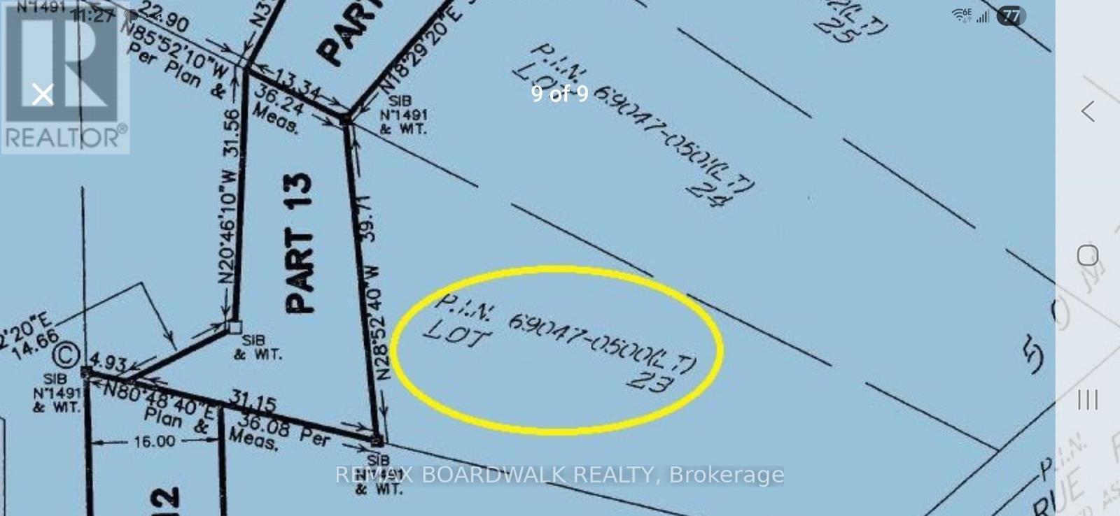 282 ROXANNE STREET — photo 24