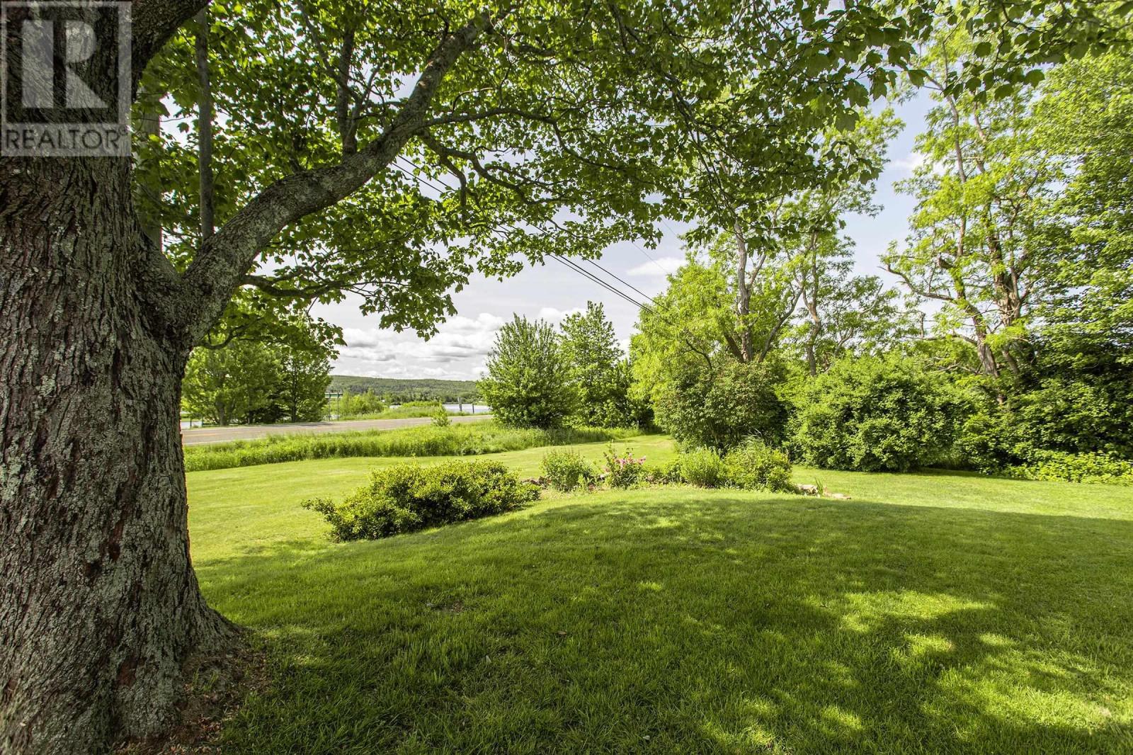 Property 19 of 38 of 7455 Highway 1